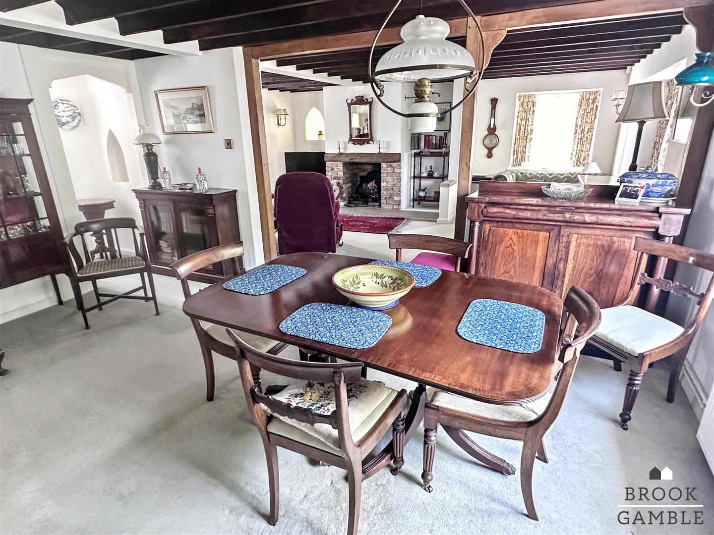 3 Bedroom House. Church Lane in Eastbourne, 11